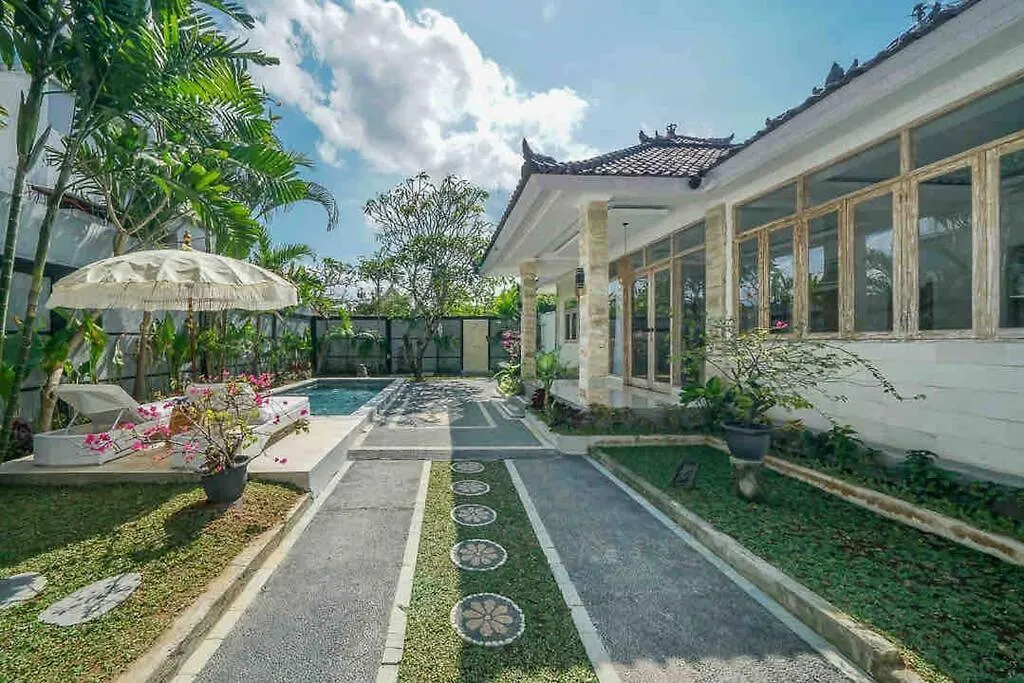 Villa James Seminyak Indonesia